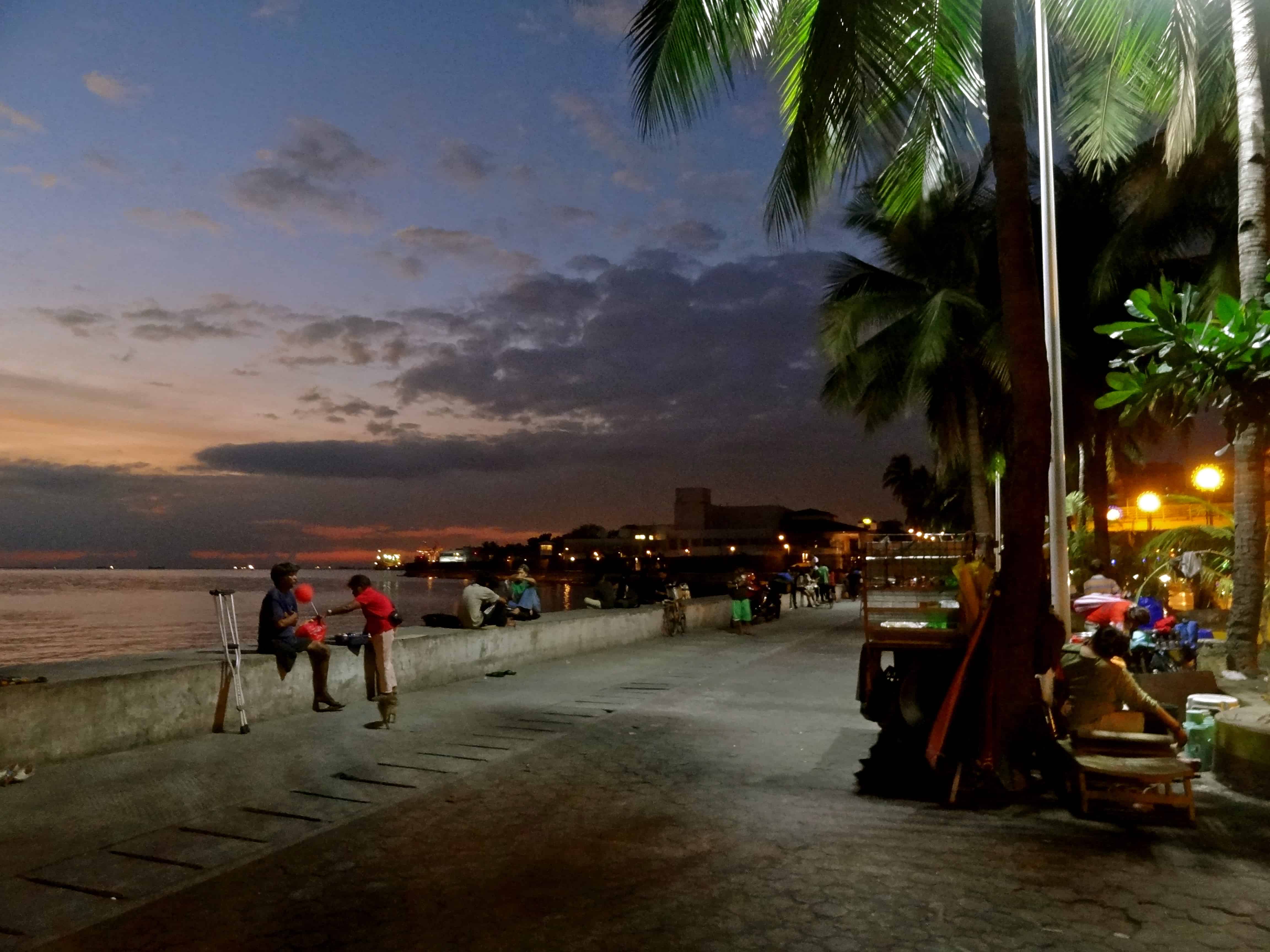 Airbnb influencer travel posts