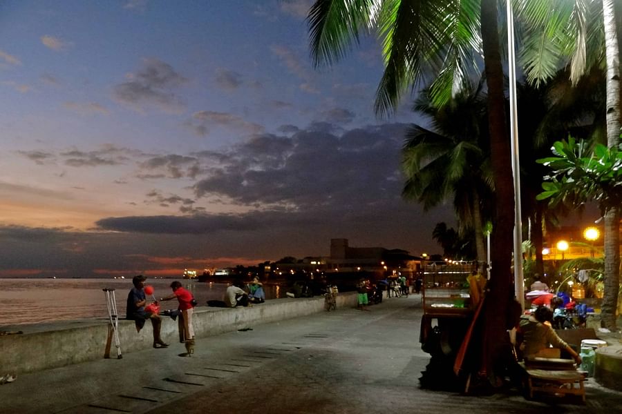 Airbnb influencer travel posts